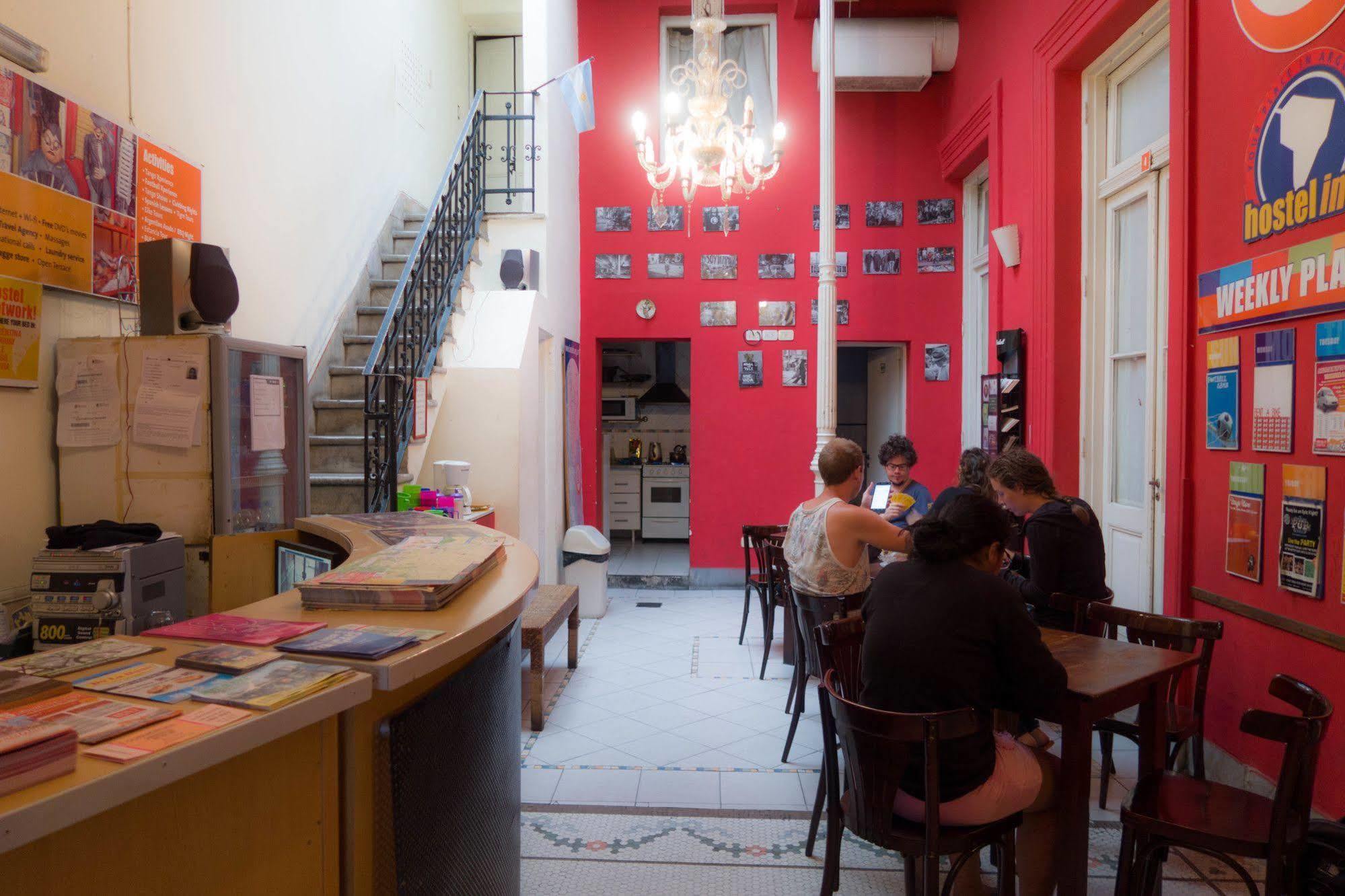 Hostel Inn Buenos Aires Extérieur photo